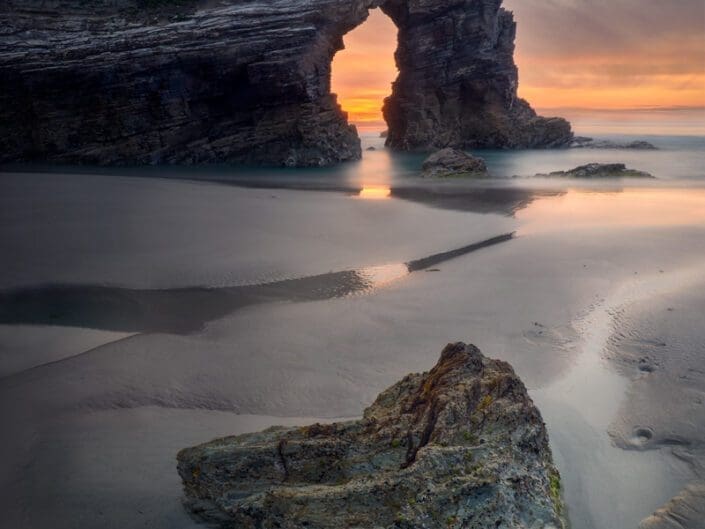 Praia das Catedrais